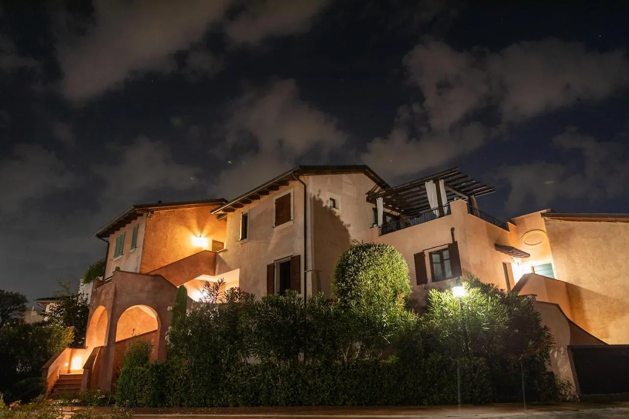 Residence Anelito Peschiera del Garda Italy