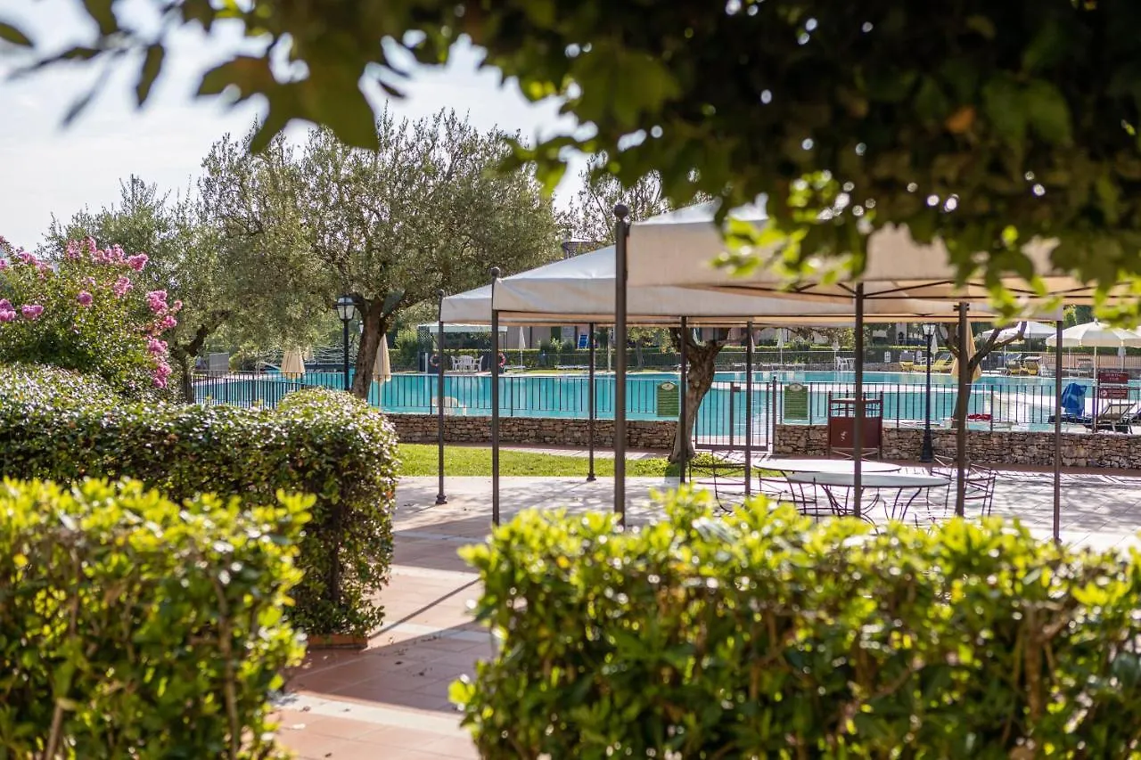 Residence Anelito Peschiera del Garda Apartment