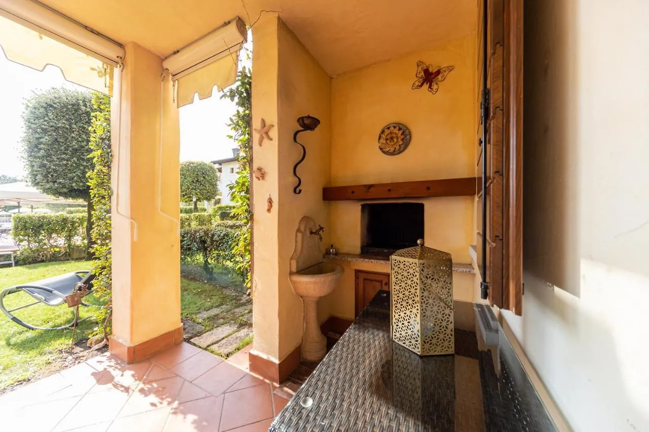 Residence Anelito Peschiera del Garda Italy