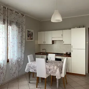 Appartamento La Rosa Del Garda, Peschiera del Garda
